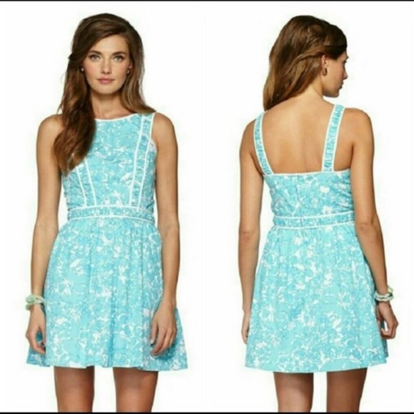 Lilly Pulitzer Dresses & Skirts - Lilly Pulitzer Becky Blue & White Dress Size 4